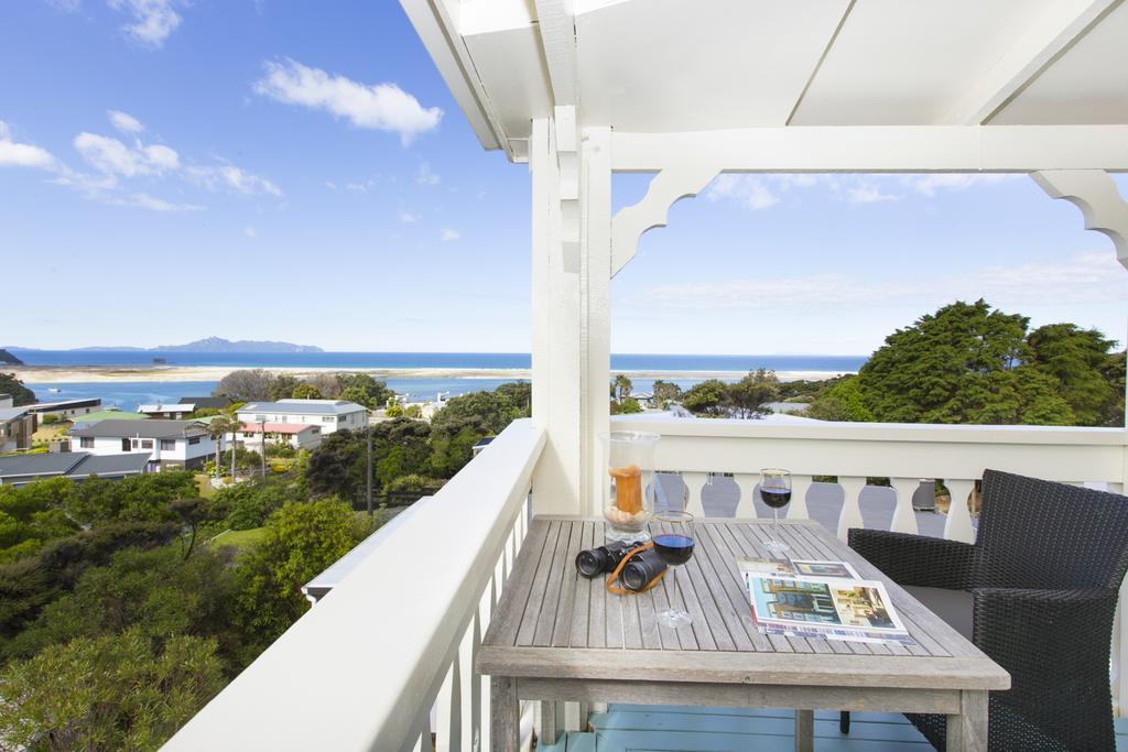 Mangawhai Lodge Exterior photo